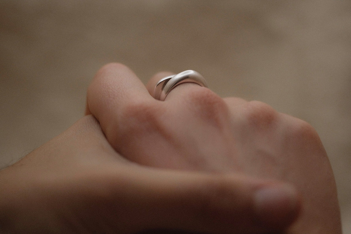 Eclipse Ring