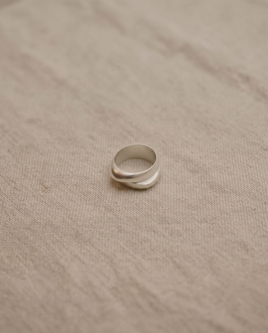 Eclipse Ring